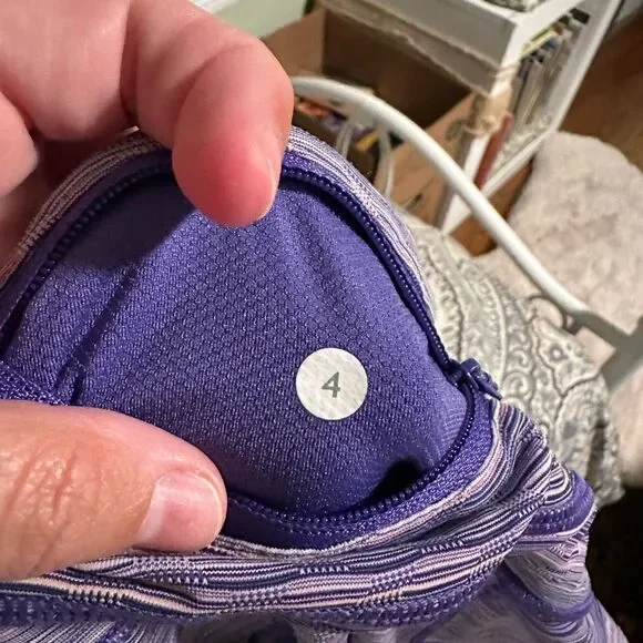 Lululemon Purple Crop Capri - Picture 11 of 11